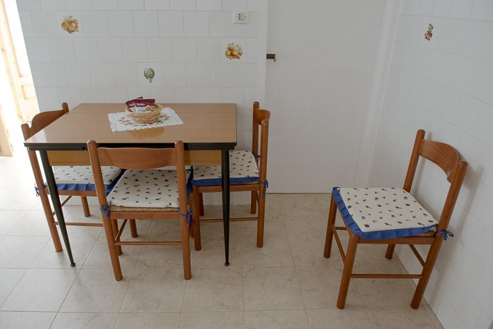 A Due Passi Dal Centro Bed & Breakfast Alberobello Bagian luar foto